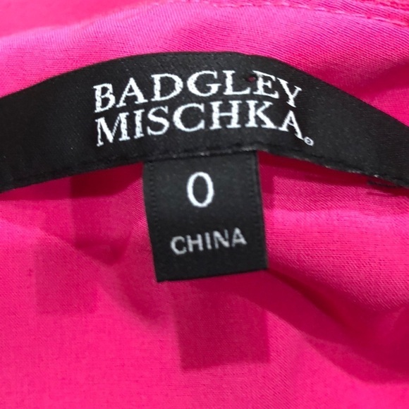 NWT Badgley Mischka Dress Size 0 Magenta Pink Bell Sleeve Mini - Picture 7 of 13